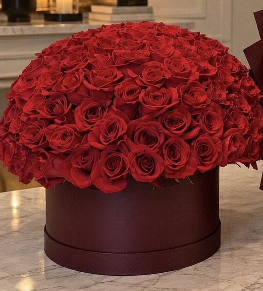 Infatuation 003 floral arrangement